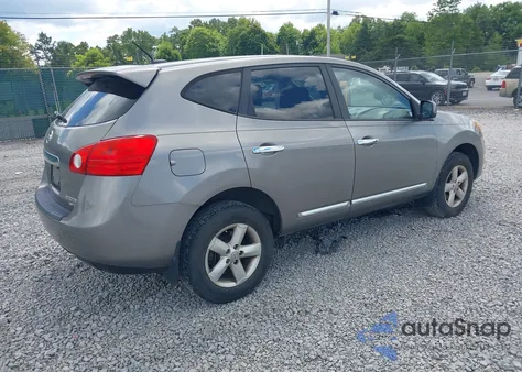 2013 Nissan Rogue S z USA, uszkodzony, nr VIN JN8AS5MV9DW649174